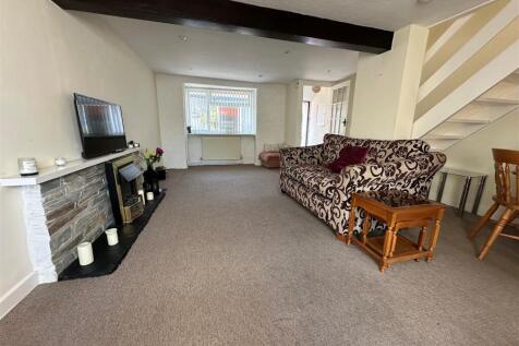 Lounge Dining Room