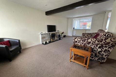 Lounge Dining Room