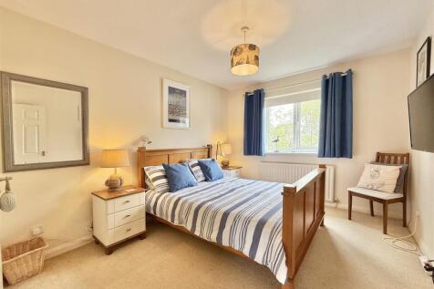 Bedroom 2.jpg