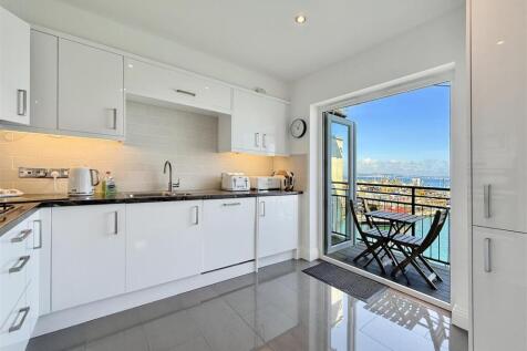 Kitchen Towards Balcony.JPG