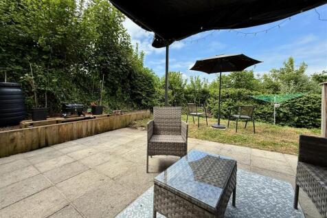 Patio.JPG