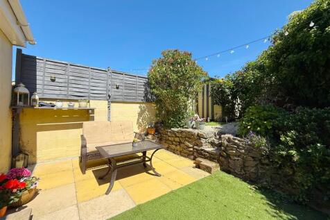 Rear Garden.JPG