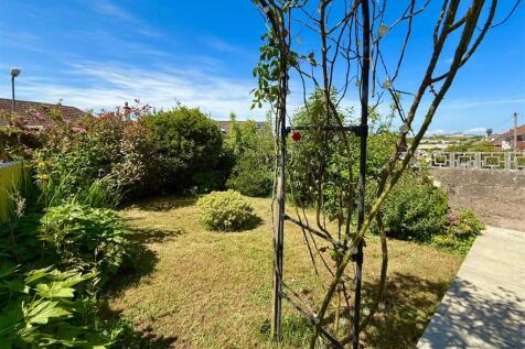 Front Garden.JPG