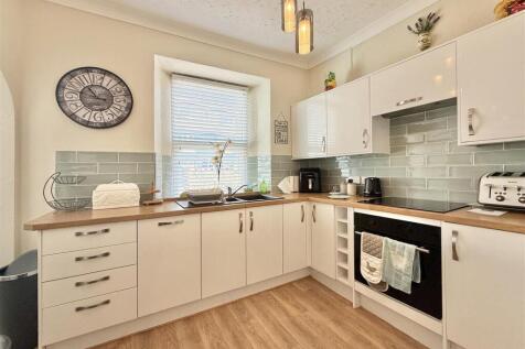 Kitchen.jpg