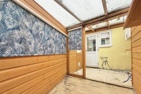 Sun  Room.jpg