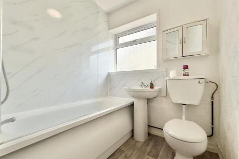 Bathroom.jpeg