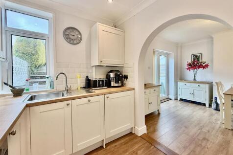 Kitchen Out.jpeg