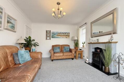 Living Room.jpeg