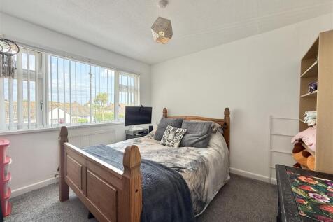 Bedroom 3.jpeg