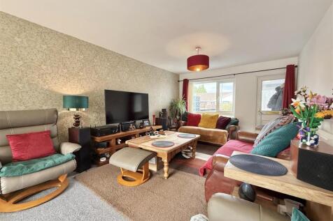 Living  Area.jpeg