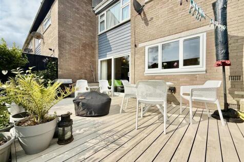 Rear Patio Area.jpeg