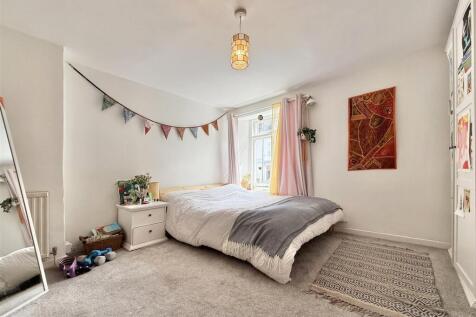 Bedroom  1.jpeg