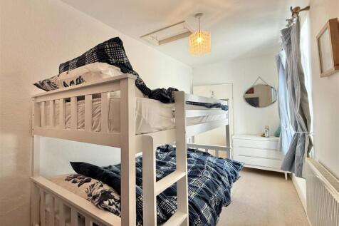 Bedroom  3.jpg