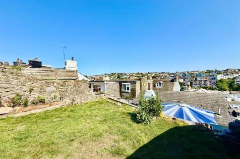 Rear Garden Top Right.jpg