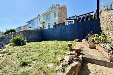 Rear Garden Top.jpg