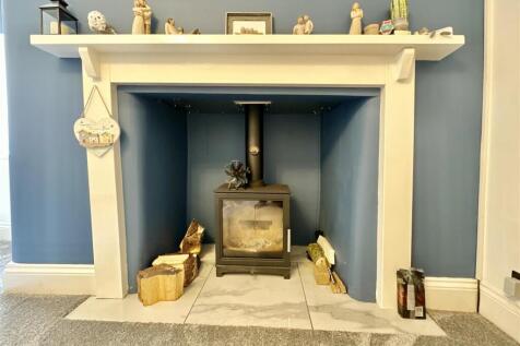 Fireplace.jpg