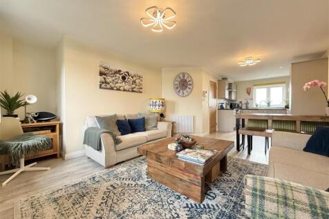 Living Room.jpg