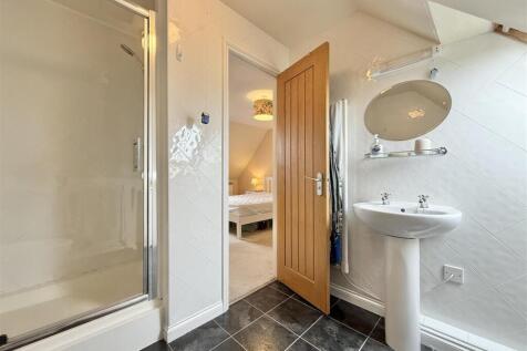 Shower Area.jpg