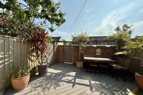Rear Deck Area.jpg