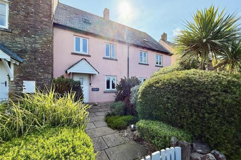 Front Garden &amp; Cottage.jpg