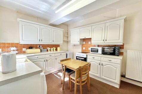 Kitchen.jpg