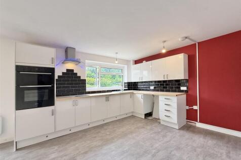 Kitchen.jpeg