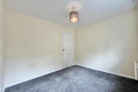 Bedroom 2.jpeg