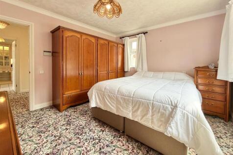 Bed 1 From En Suite.JPG