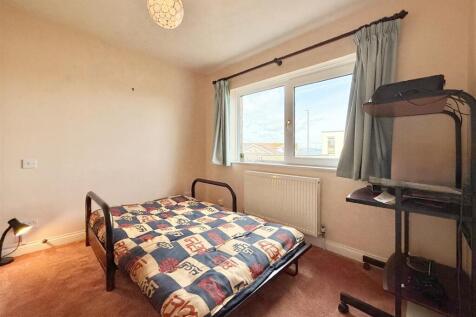 Bedroom 3.JPG