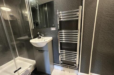 Shower 1.jpeg