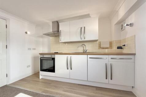 Kitchen Area.jpeg