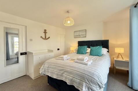 Bedroom 2.jpeg