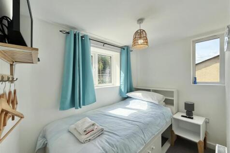 Bedroom 3.jpeg