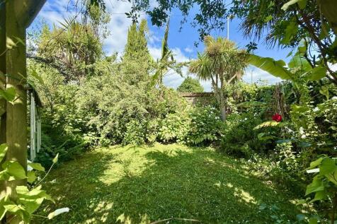 Front Garden.jpg