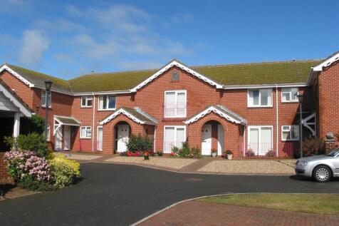4 Kingswater Court Main.jpg