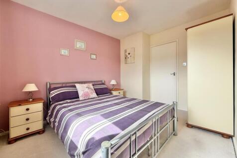 Bedroom  2.jpeg