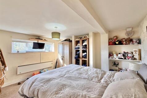 Bedroom 3.jpg