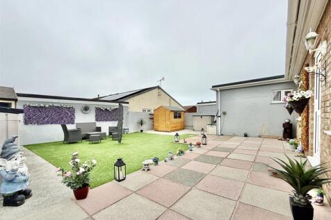 Rear Garden.jpg