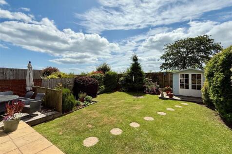 Lawn Area.JPG