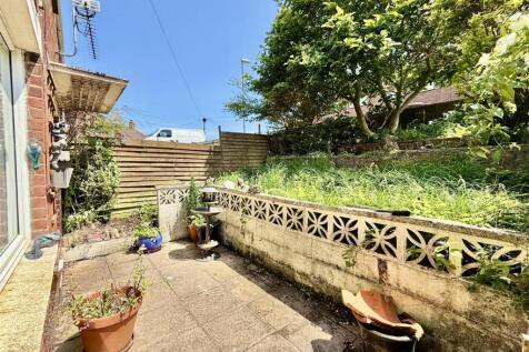 Front Garden.jpeg