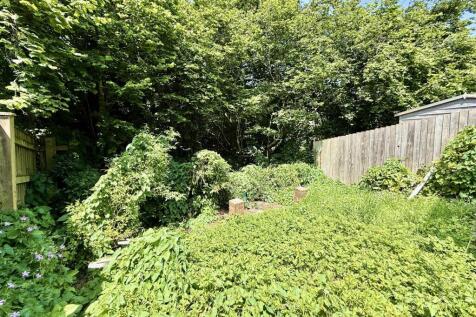 Rear  Garden.jpeg