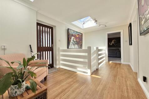 Entrance Hall.jpg