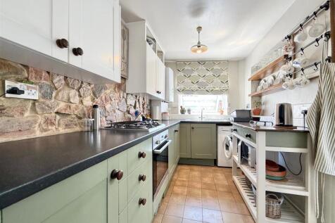 Kitchen.JPG