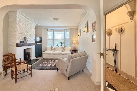 Lounge &amp; Hall.JPG