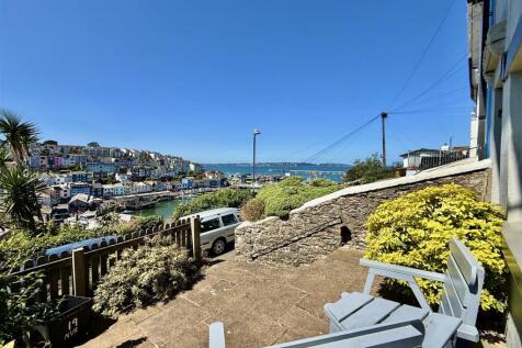 Front Terrace.jpeg