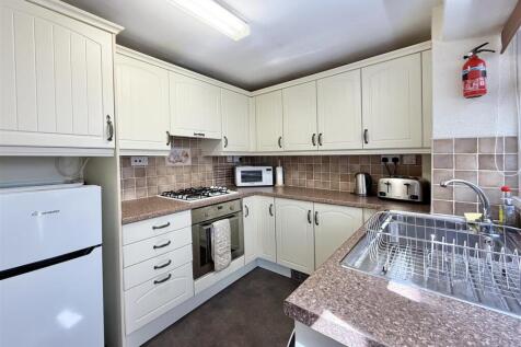 Kitchen_.jpeg