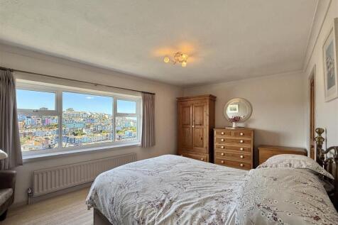 Bedroom_1.jpeg