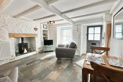 Living_Room.jpg