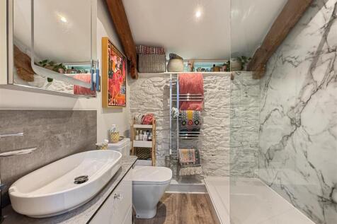 Main Shower Room.JPG