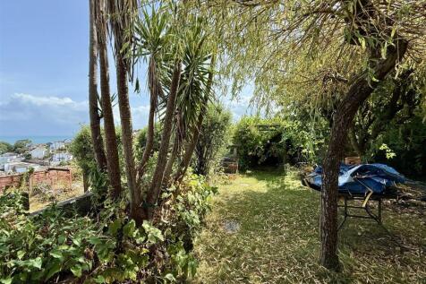Garden Towards Views.JPG
